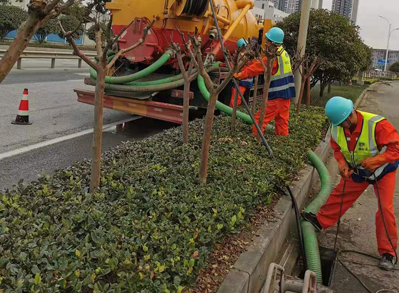 西昌市政管道清淤